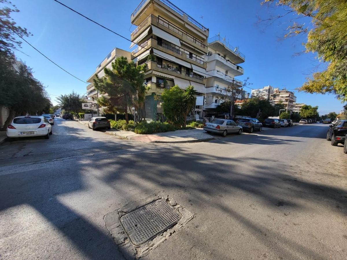 Apartment Near The Center Of Glyfada Ateny Zewnętrze zdjęcie