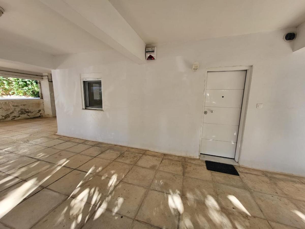 Apartment Near The Center Of Glyfada Ateny Zewnętrze zdjęcie